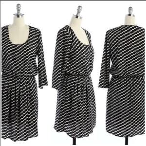 NEW NORDSTROM BAR III Black White Print Elastic Waist Knee Length Midi Dress M